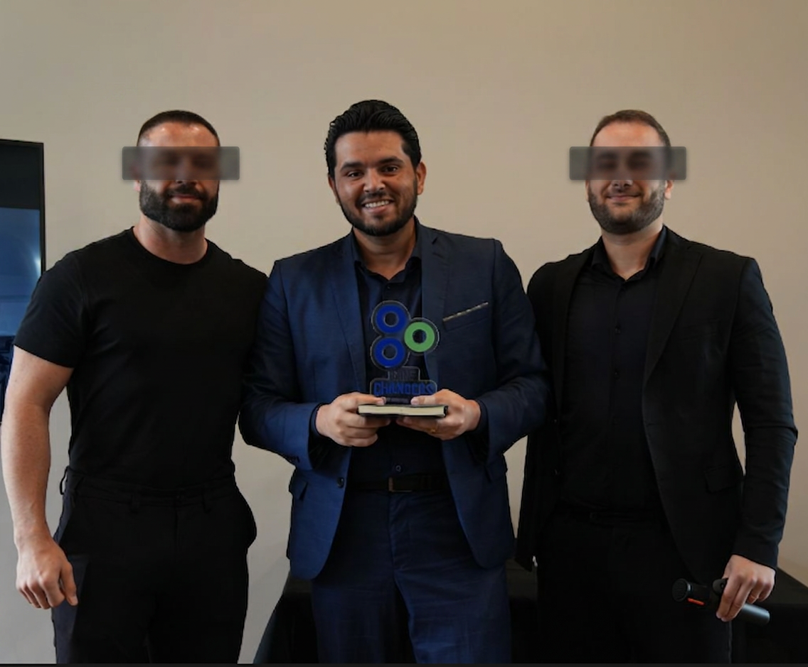 Samuel premiado entre líderes da empresa